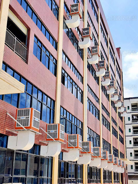 廠房降溫應(yīng)該用什么設(shè)備？環(huán)保空調(diào)這款設(shè)備讓你驚艷！